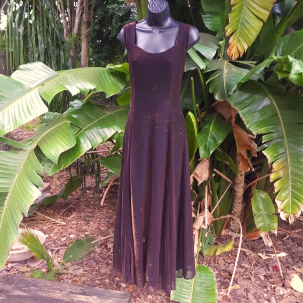 Metallic copper backless formal